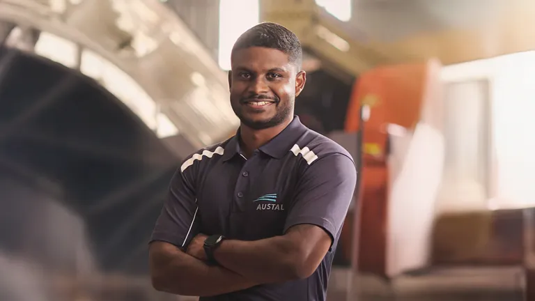 Image of Austal employee.